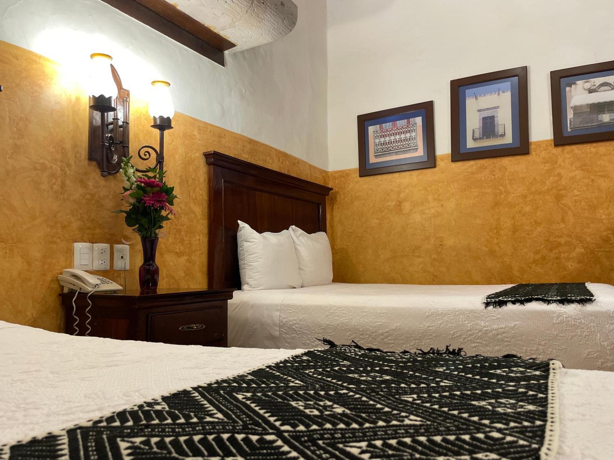Hotel Historia Μορέλια Εξωτερικό φωτογραφία