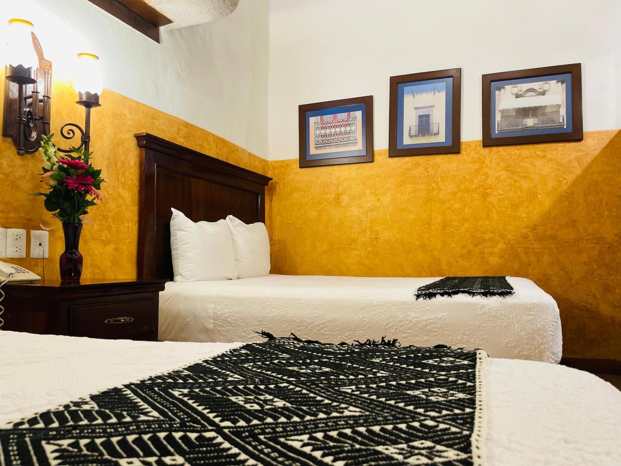 Hotel Historia Μορέλια Εξωτερικό φωτογραφία
