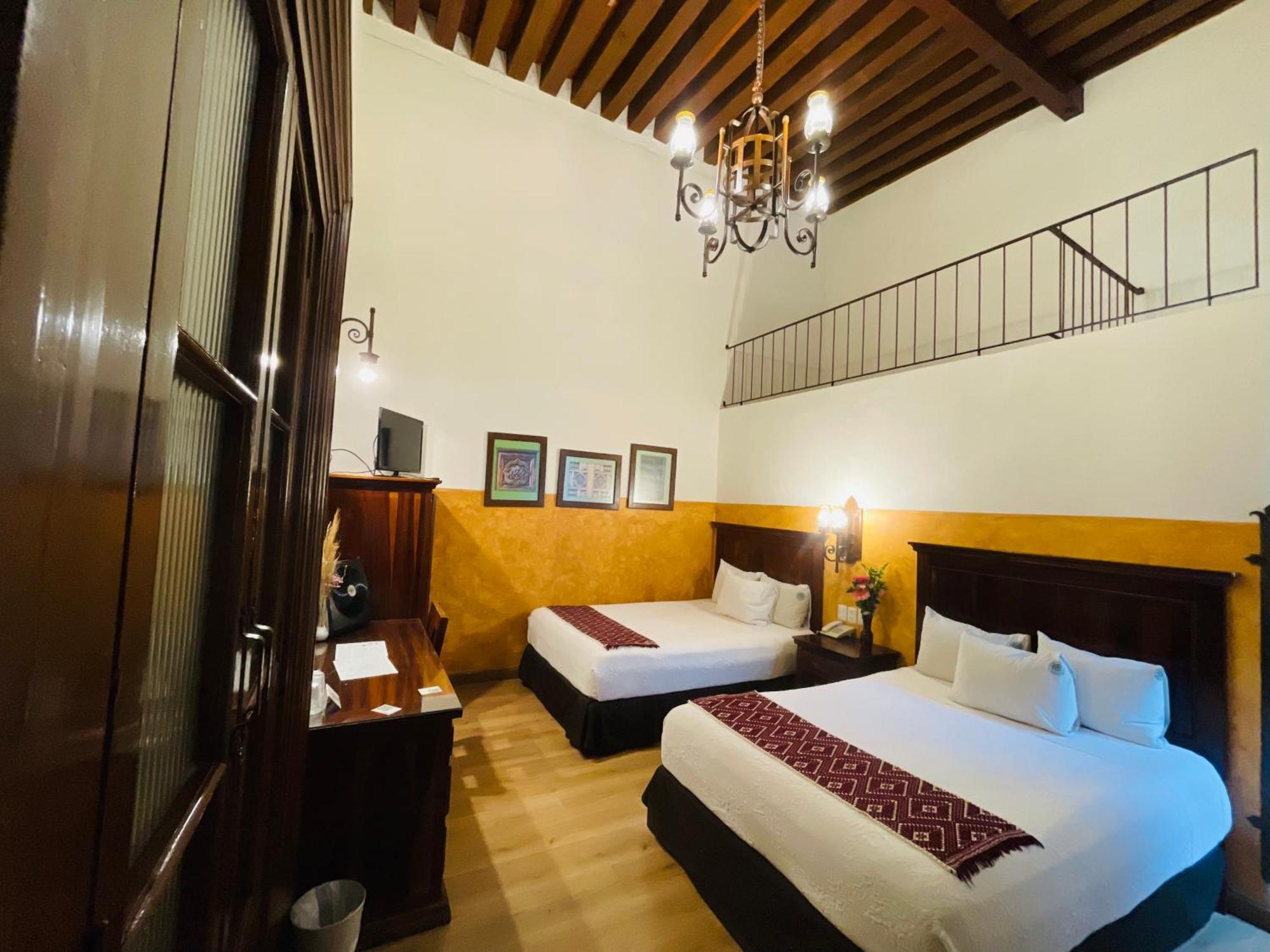 Hotel Historia Μορέλια Εξωτερικό φωτογραφία