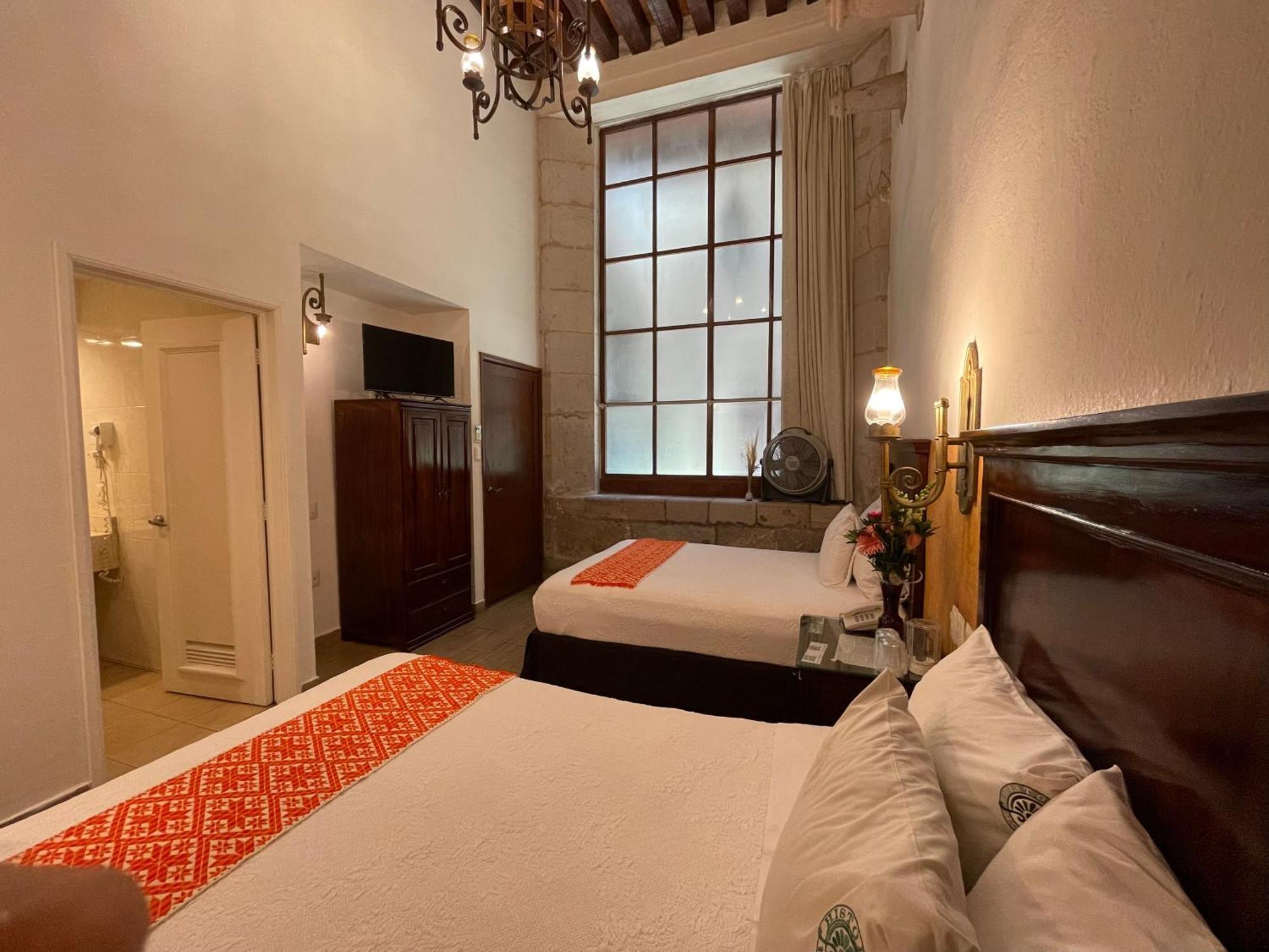 Hotel Historia Μορέλια Εξωτερικό φωτογραφία